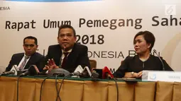 Dirut PT Liga Indonesia Baru (LIB) Berlinton Siahaan memberi keterangan hasil RUPS PT LIB di Jakarta, Kamis (8/3). Pemegang hak siar Liga 1 2018 akan dipegang Emtek Group dan dimulai pada 23 Maret 2018. (Liputan6.com/Arya Manggala)