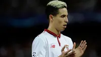 Gelandang Manchester City yang sedang dipinjamkan ke Sevilla, Samir Nasri. (AFP/Cristina Quicler)