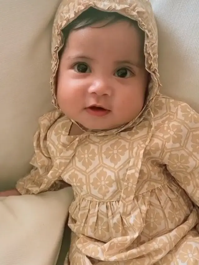 Potret Baby Chava anak kedua Rachel Vennya