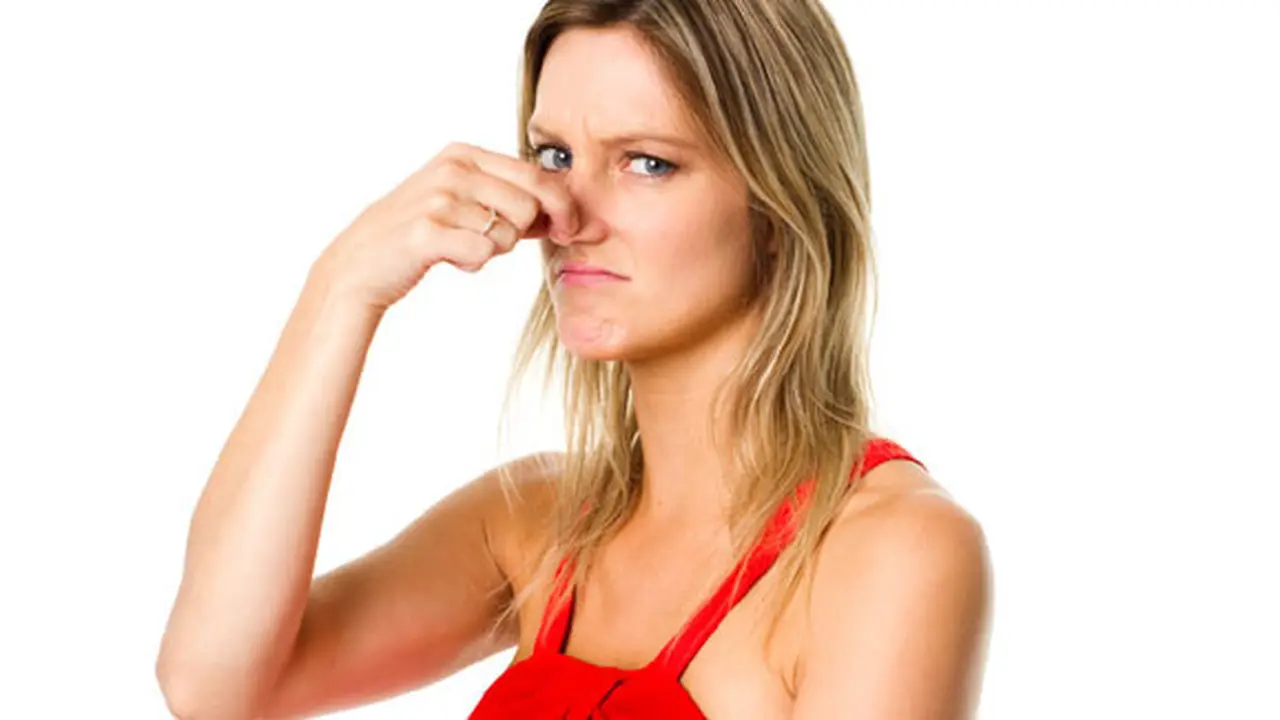 (c) shutterstock
