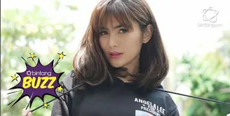 Kasus penipuan belasan miliar, Angela Lee Ditahan polisi.