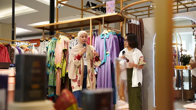 Koleksi Pertama Nona di 2023