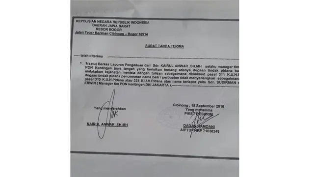 Surat laporan tim sepak bola PON Jawa Tengah ke polisi (Bola.com/Romi Syahputra)