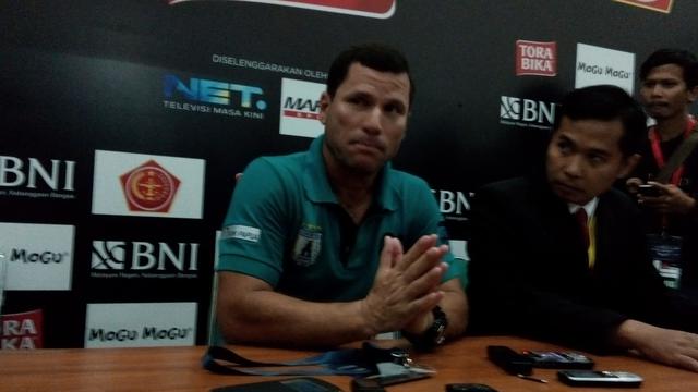 Jumpa Pers Pelatih Persipura Osvaldo Lessa (Liputan6.com/Fathi Mahmud)
