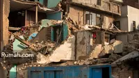 Cara Memperbaiki Rumah Pasca Gempa