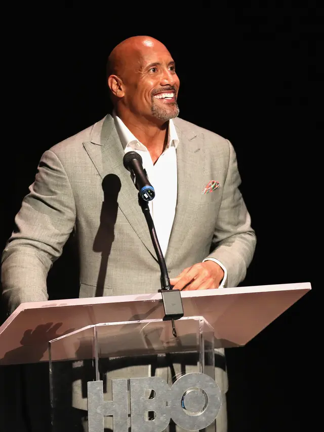 [Bintang] Dwayne Johnson