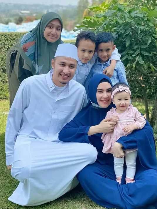 Kartika Putri (Instagram/kartikaputriworld)