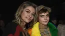 Paris Jackson sepertinya makin bikin publik penasaran soal hubungannya dengan Cara Delevingne. (W Magazine)