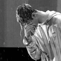 Siapa tak kenal Justin Bieber? penyanyi fenomenal yang satu ini memang sering menjadi sorotan publik, terutama soal lagu yang dinyanyikan dan sikapnya yang terkadang menuai kontroversi. (AFP/Bintang.com)