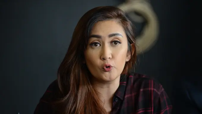 [Bintang] Nafa Urbach