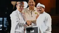 Bupati Sumedang Dony Ahmad Munir Gabung Gerindra, Terima KTA dari Sekjen Sugiono