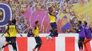 Pemain Ekuador, Michael Estrada, melakukan selebrasi usai mencetak gol ke gawang Uruguay pada laga kualifikasi Piala Dunia 2022 di Stadion Casa Blanca, Rabu (14/10/2020). Ekuador menang dengan skor 4-2. (Rodrigo Buendia/Pool via AP)