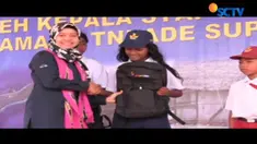 Pulau Marsela nyaris belum tersentuh dengan pembangunan sehingga pulau ini belum mendapat pasokan listrik.