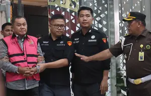 Menolak Tersangka, Lodewyk Pusung Ajukan Praperadilan