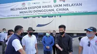 Menkop UKM Teten Masduki, usai melakukan pelepasan Ekspor Hasil UKM Nelayan menuju Dongguan China, di Slin Komira, Muara Baru, Penjaringan, Jakarta Utara, Sabtu (13/6/2020).