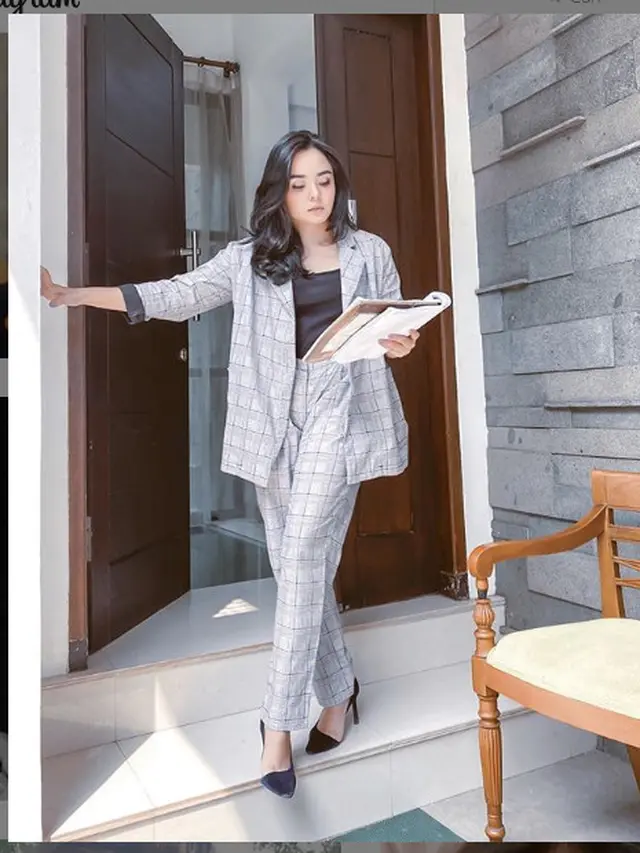 Gita Sinaga  (Sumber: Instagram/gitasinaga)