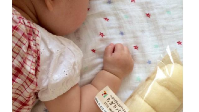 Tangan Bayi Bayi Ini Menggemaskan Seperti Roti Gulung Health Liputan6 Com
