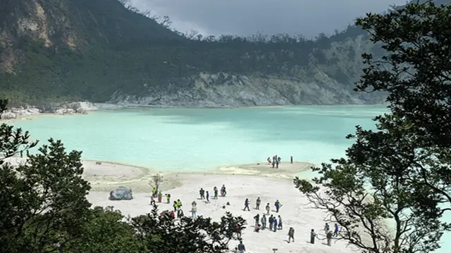 Kawah Putih Ciwidey
