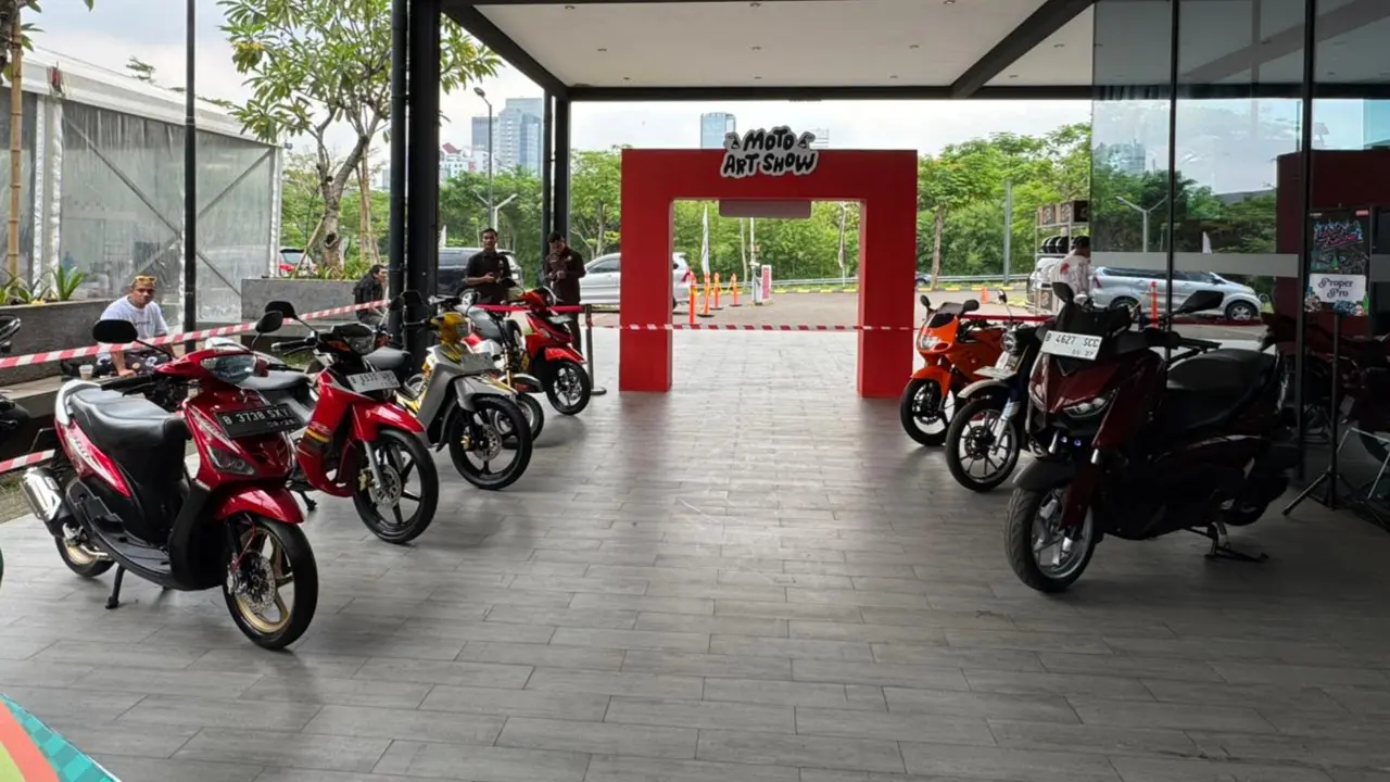 MaxDecal