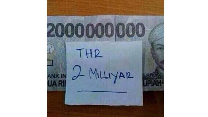 5 Meme Lucu Minta THR Saat Lebaran Ini Bikin Geleng Kepala (sumber: Instagram.com/ngakakkocak)