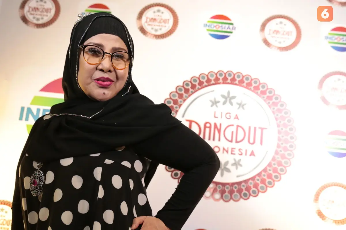 [Bintang] Elvy Sukaesih