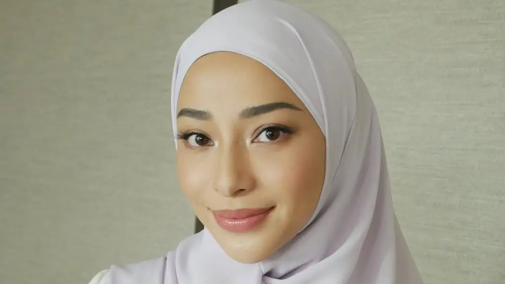 Kulit Tubuh Lebih Sensitif Setelah Berhijab, Nikita Willy Kini Fokus Perkuat Skin Barrier. [@claudyaachrp].