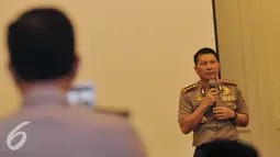 Kombespol Roycke Langie memberikan kata sambutan sebelum penandatangan MOU di kawasan Bandara Soekarno Hatta, Tangerang, Jum'at, (19/2). Polres Bandara dan Lion Air terus meningkatkan keamanan untuk penumpang LionAir. (Liputan.com/Faisal R Syam)