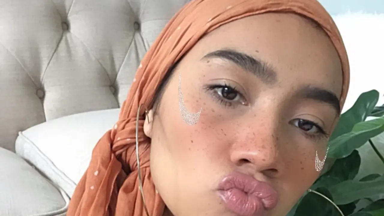 Inspirasi hijab saat WFH