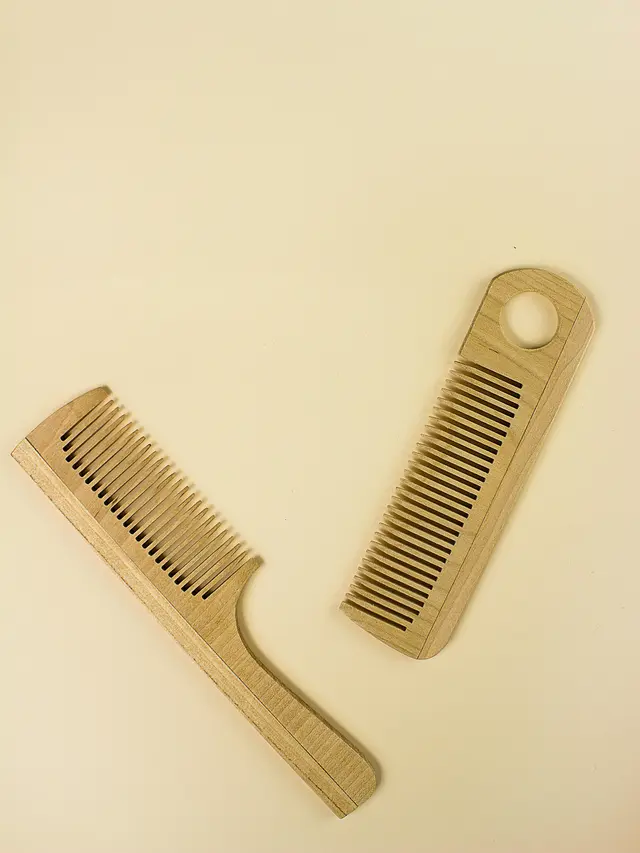 Jarang Membersihkan Sisir