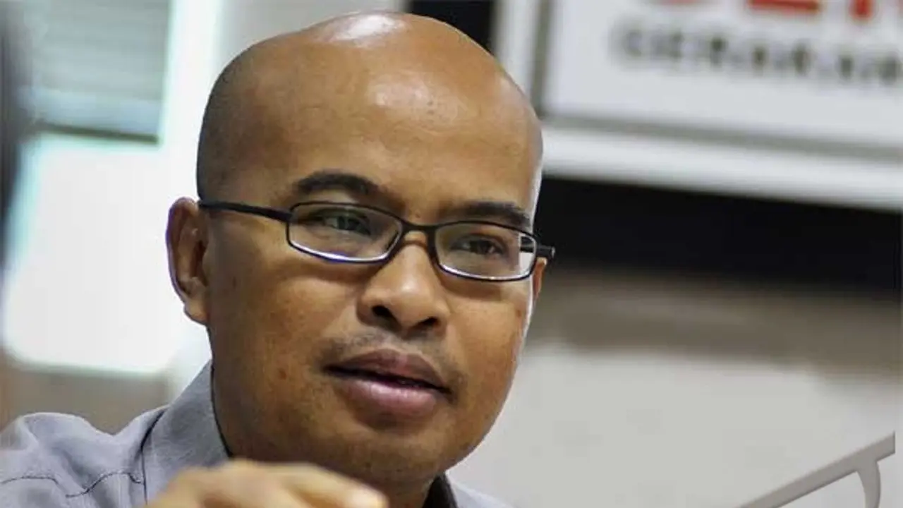 [Bintang] Dianggap Hina Nabi, Desmond J Mahesa Dilaporkan ke Polisi