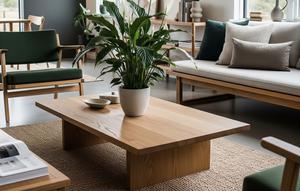 Ruang Tamu dengan Tanaman Hias di Meja Tengah (Gemini AI)