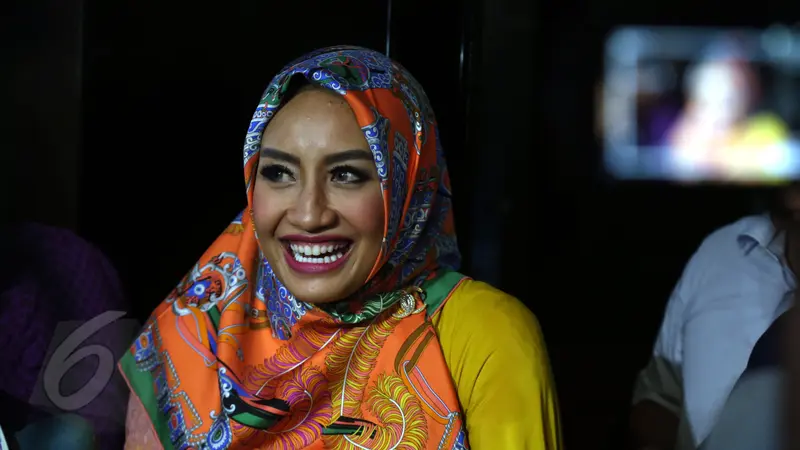 Inisial SB Disebut Terkait Prostitusi Artis, Shinta Bachir Datangi Polres