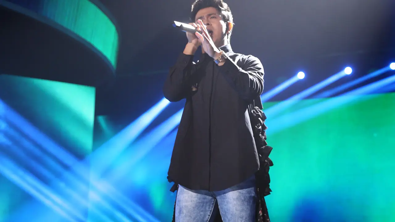 [Bintang] Melly Goeslaw dan Cakra Khan