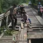 Jembatan adalah cara polisi untuk menunjukkan peran sebagai petugas sosial. (Liputan6.com/Raden AMP)