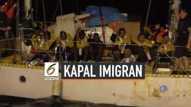 Sebuah kapal imigran asal Libya diselamatkan oleh organisasi kemanusiaan asal jerman. Kapal mengangkut puluhan imigran termasuk wanita dan anak-anak.