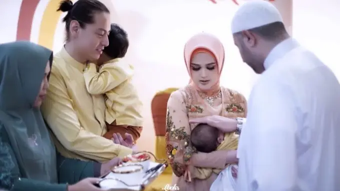 Cut Meyriska dan Roger Danuarta