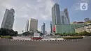 <p>Suasana lengang arus lalu-lintas di Jalan Jenderal Sudirman, Jakarta, Senin (2/5/2022). Hiruk-pikuk kemacetan lalu-lintas di Ibu Kota berubah lengang saat sebagian besar warga mudik ke kampung halaman untuk merayakan Idul Fitri 1443 Hijriah. (merdeka.com/Iqbal S. Nugroho)</p>