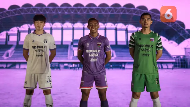 Foto: Persita Tangerang Pamerkan Seragam Anyar untuk Mengarungi BRI Liga 1 Musim 2022 / 2023