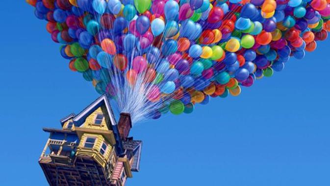  Terbang  Dengan  Balon  Seperti Film  UP Pria Ini Malah 