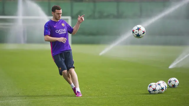 Akhirnya, Vermaelen Segera Jalani Debut di Barcelona