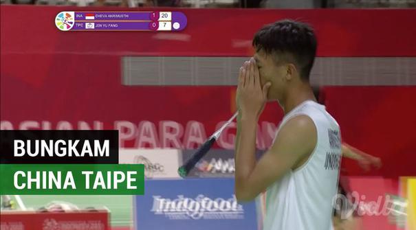 Berita video Dheva kembali berhasil mengalahkan Jen Yu Fang tunggal China Taipe dengan skor  21-13, 21-17 di Asian Para Games 2018, Senin (8/10/2018).
