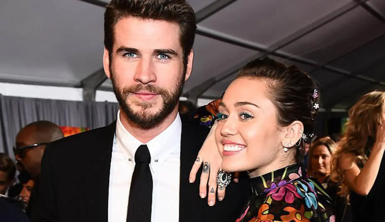 Dilansir dari Hollywood, bercandaan Miley Cyrus malah membuatnya dibicarakan oleh keluarga masing-masing saat liburan Thanksgiving. (AFP/Bintang)