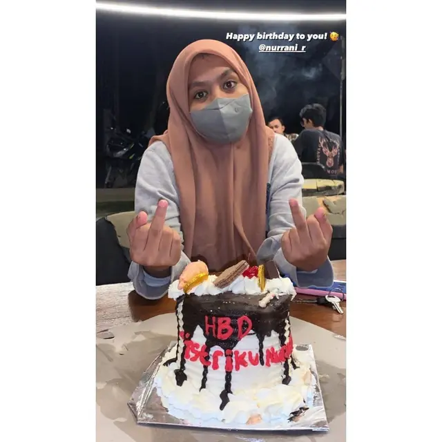 Sudah Jadi Ibu, Ini 6 Potret Terbaru Nurrani yang Pernah Ngaku Jadi 'Istri' Iqbaal