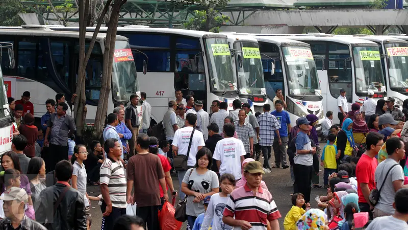 Kemenhub akan mengumpulkan ribuan sopir bus yang melayani program mudik gratis pada pekan depan.