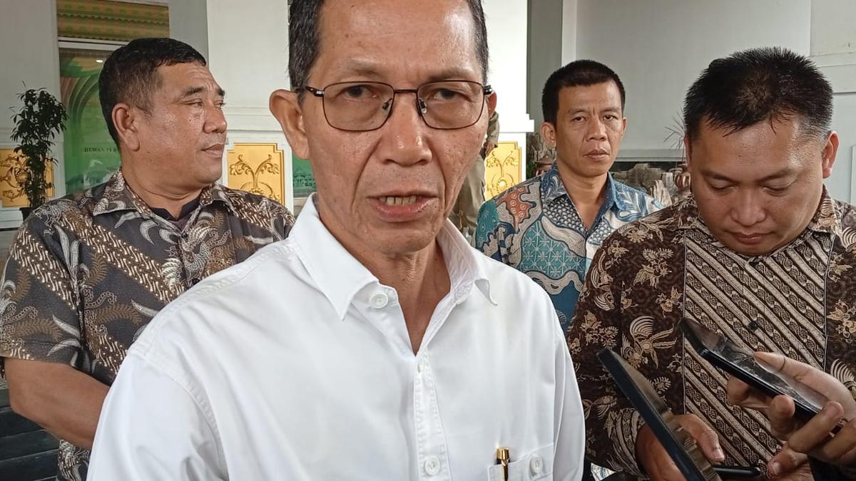 Ratusan Kontainer Limbah Elektronik Amerika Menumpuk di Batam, Menteri LH Diminta Turun Tangan