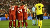 Liverpool Vs Dortmund (Reuters / Carl Recine)