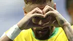 Neymar menjadi salah satu aktor gol dalam pertandingan antara Brasil melawan Venezuela di Estadio Nacional de Brasilia, Brasil pada Senin (14/06/2021) pagi WIB. Brasil sukses mengoleksi tiga poin dalam pertandingan perdana ini dan menempati puncak klasemen sementara Grup B. (Foto: AP/Eraldo Peres)