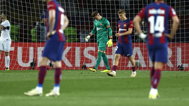 Wajah Sedih Pemain Barcelona