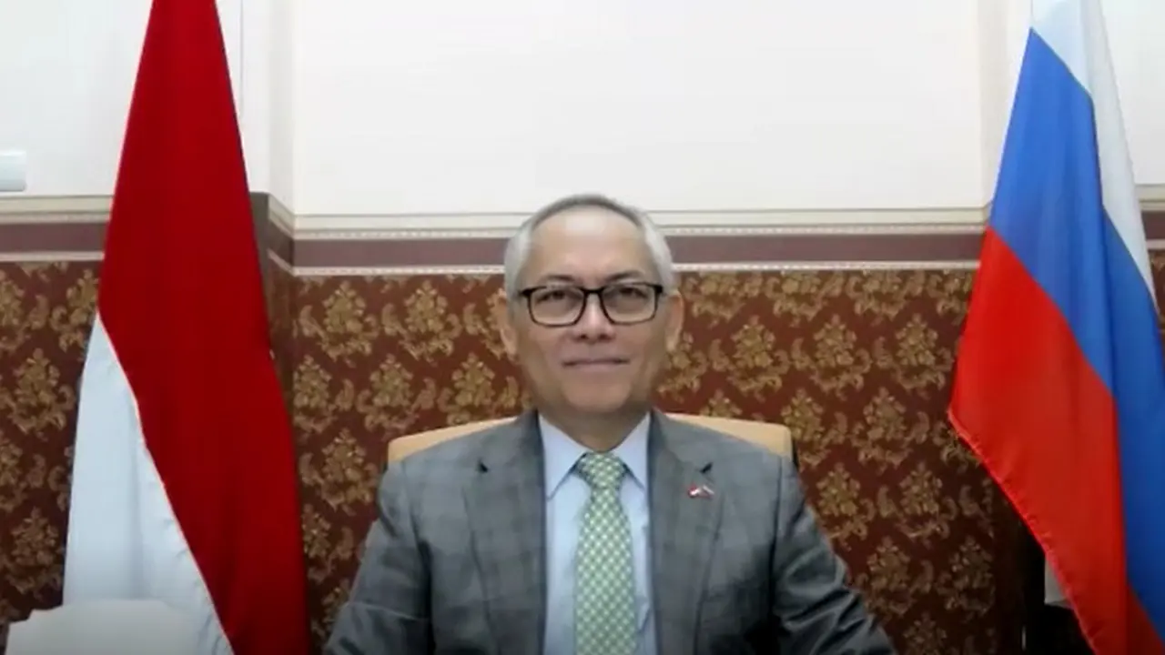 Dubes RI untuk Rusia Jose Tavares mengatakan tidak ada larangan bagi warga Rusia membahas isu politik sensitif, termasuk krisis Ukraina (Liputan6.com/Teddy Tri Setio Berty)