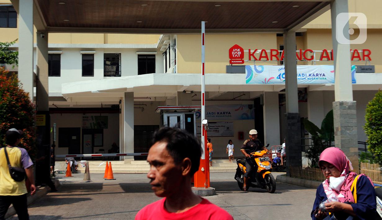 Suasana  rumah susun sederhana sewa (rusunawa) Karang Anyar, Kawasan Kartini, Jakarta Pusat, Senin (17/7/2023). (Liputan6.com/Johan Tallo)